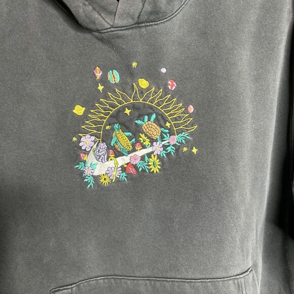 Nike Sweatshirt Large Embroidered Trippy Toad Tortoise Flower Shrooms Galaxy - Picture 3 of 6